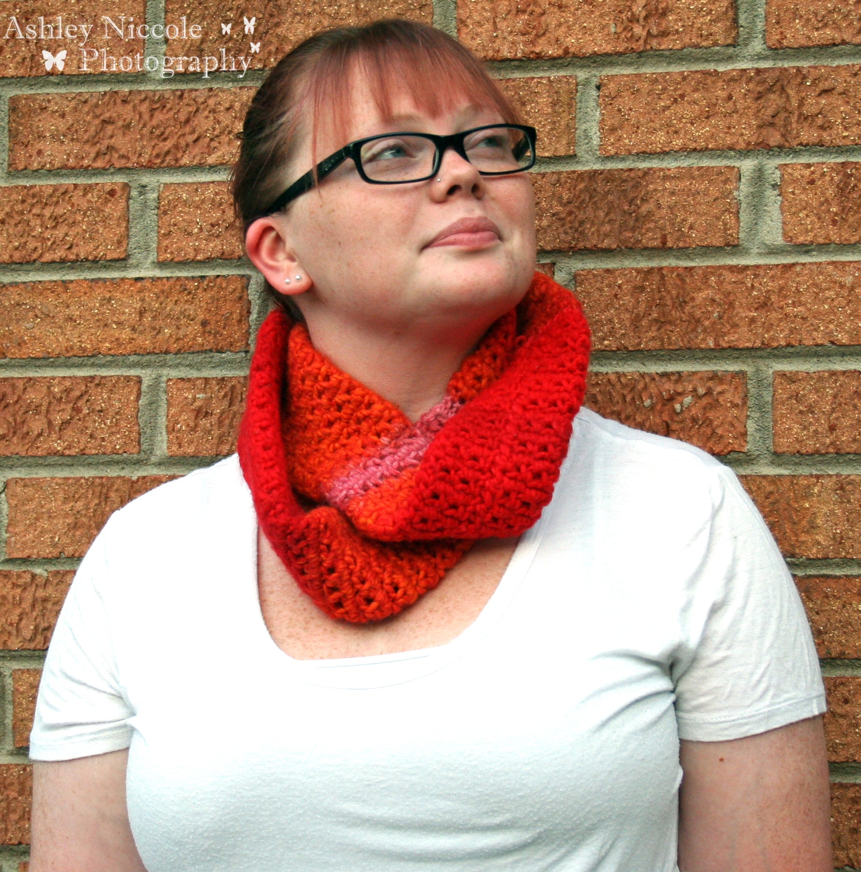 Red Delicious Infinity Scarf made by Hooktopi